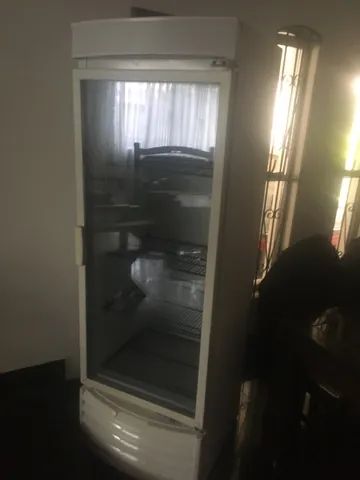 Freezer vertical porta de vidro congelados - Foto 4
