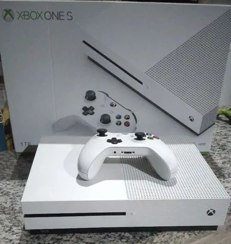 Xbox One S - 1TB - Usado - Videogames - Nova Floresta, Porto Velho