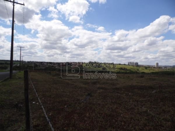 Venda de Terreno / Área na cidade de Araraquara