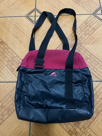 Linda Bolsa Original Adidas Preta e vinho - Foto 4