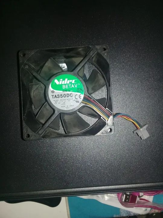 FAN SERVIDOR DELL  TA350DC CONECTOR  4 PINOS  USADO 