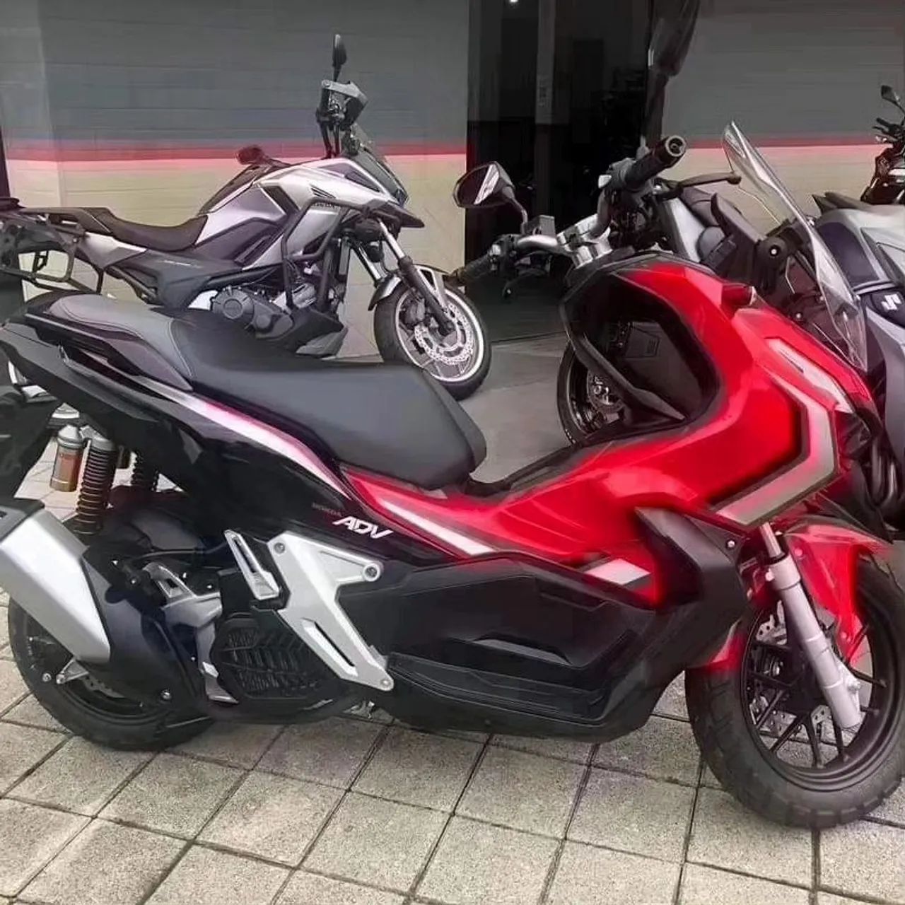 Honda ADV150 ABS 2022 - Foto 2