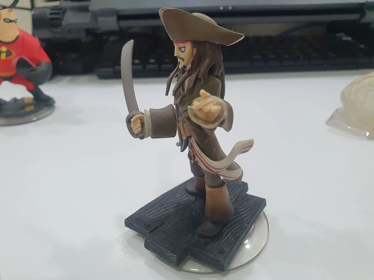 DISNEY INFINITY 1.0 CAPITÃO JACK SPARROW - Foto 2