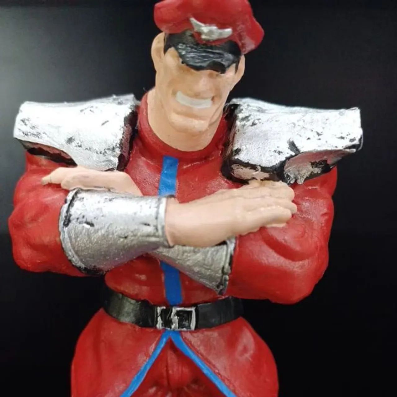 Boneco Resina de ação Mr Bison do  Street Fighter 20cm - Foto 3