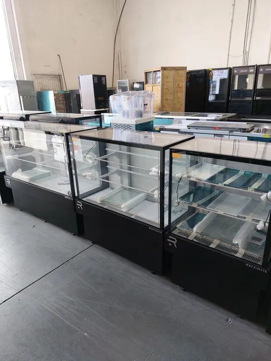 Conjunto de vitrines completo linha Plus refrimate 