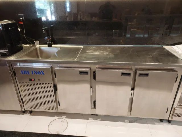 Balcão refrigerado em inox