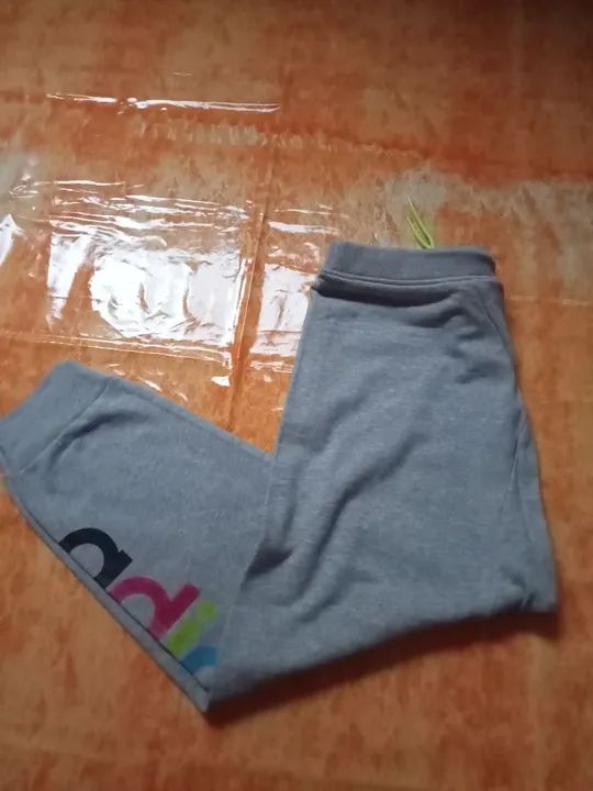 Calças originais importados: Roxy , Puma e adida - Foto 4