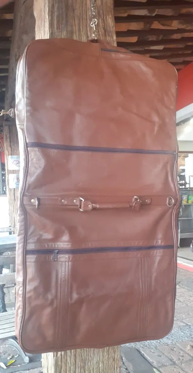 Porta terno, em couro natural, de fabricação amaericana - Foto 5