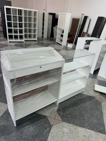 Balcão caixa + Balcão vitrine c/ vidro superior MDF  - Foto 2
