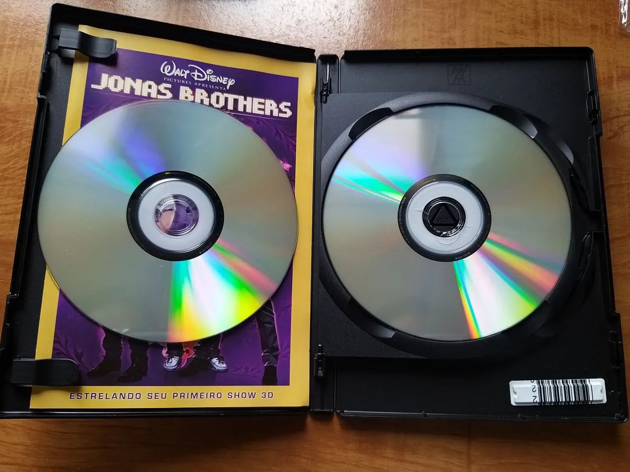 DVD Duplo Jonas Brothers 3D O Show Versão Estendida com luva e 2 óculos 3D - Foto 4