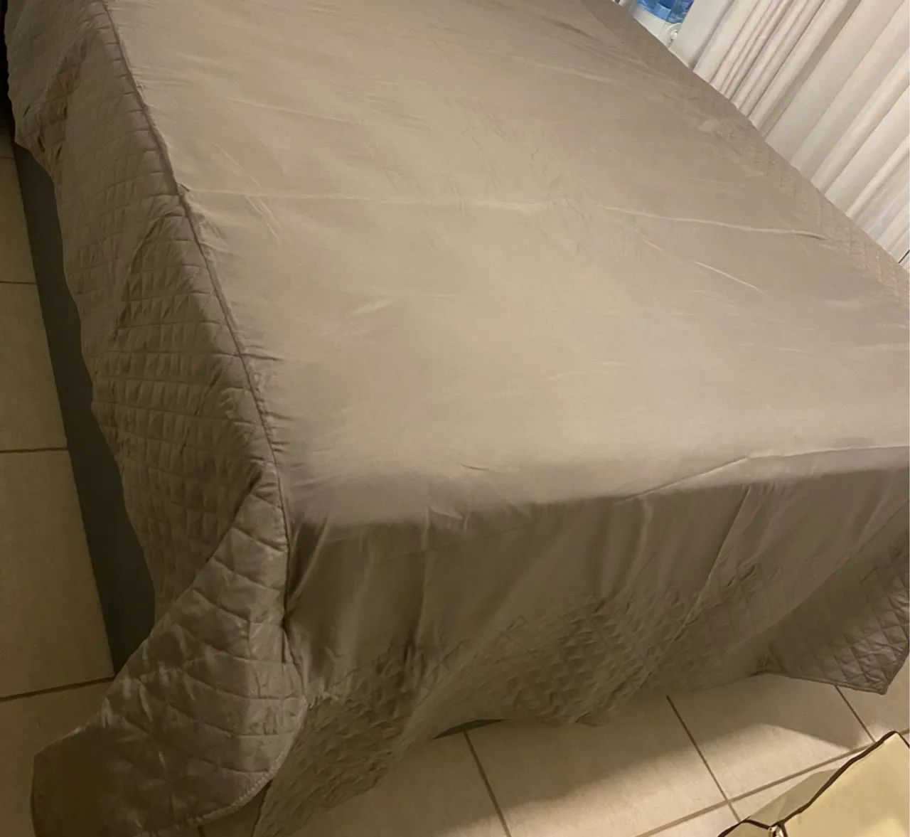 Saia box- cama casal