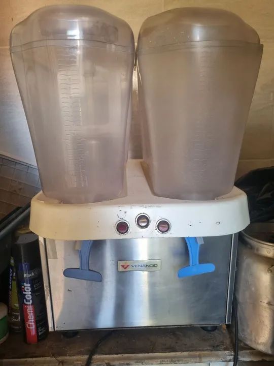 Dispensador de água Venancio 2 bicos