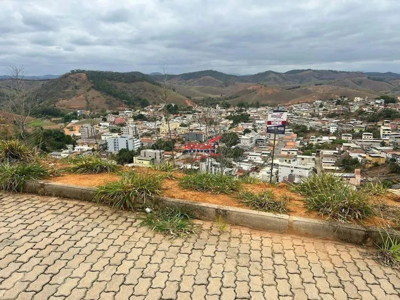 Lote de 300 m² à venda em Jequeri - Foto 4