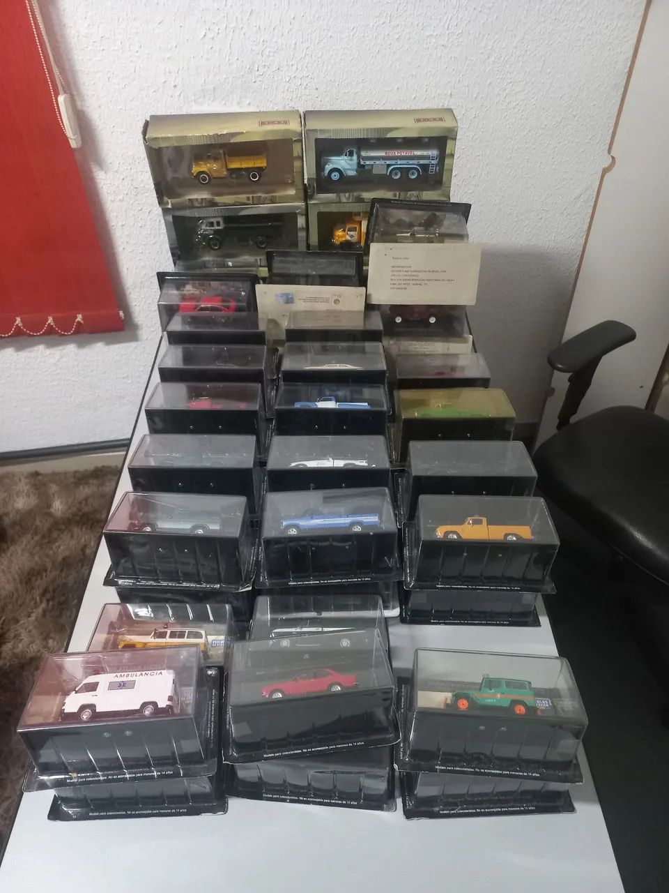 Coleção de veículos em miniatura  - Foto 2