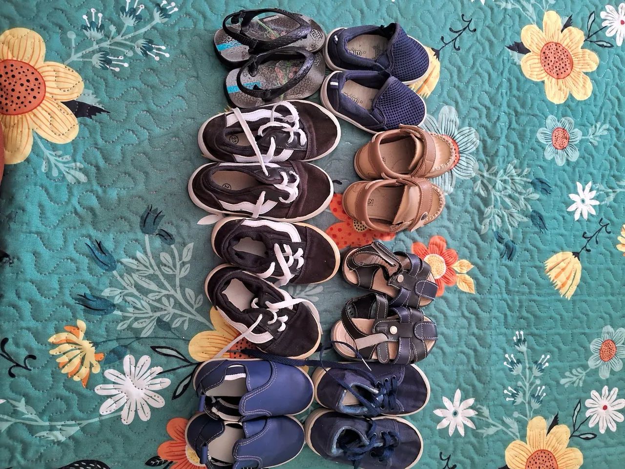 Lote de sapatinhos e sandálias! - Foto 2