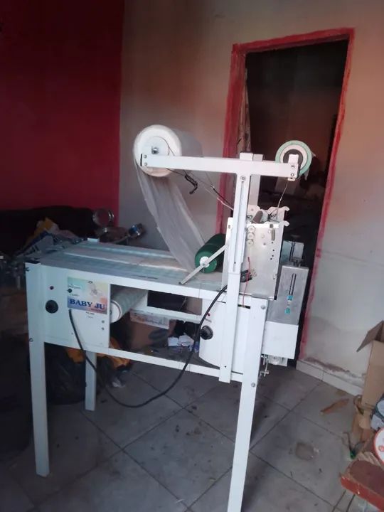 Máquina de fraldas descartáveis  - Foto 3