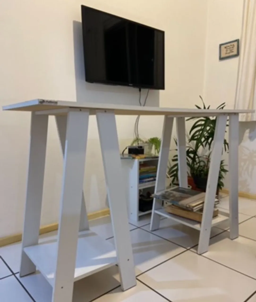 Mesa de escritório/estudo branca