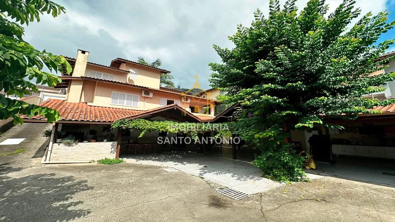 Casa para aluguel, 5 quartos, 2 suítes, 5 vagas, Trindade - Florianópolis/SC - Foto 2