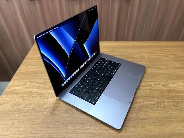 MACBOOK PRO CHIP M1, 32 GB, 512 SSD, 16 POLEGADAS, IMPRESSÃO DIGITAL/TOUCH ID - Foto 2