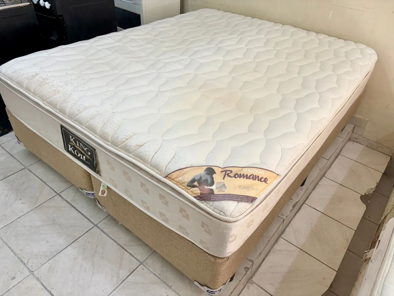 Cama box de casal Queen , cama Queen  - Foto 3
