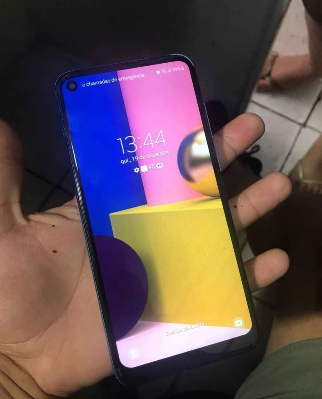 Vendo Samsung Galaxy a 11 por 250 porque não tenho carregador dele - Foto 2