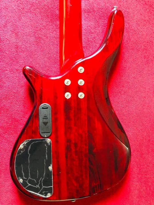 Baixo Steinberg ativo zerado  - Foto 3