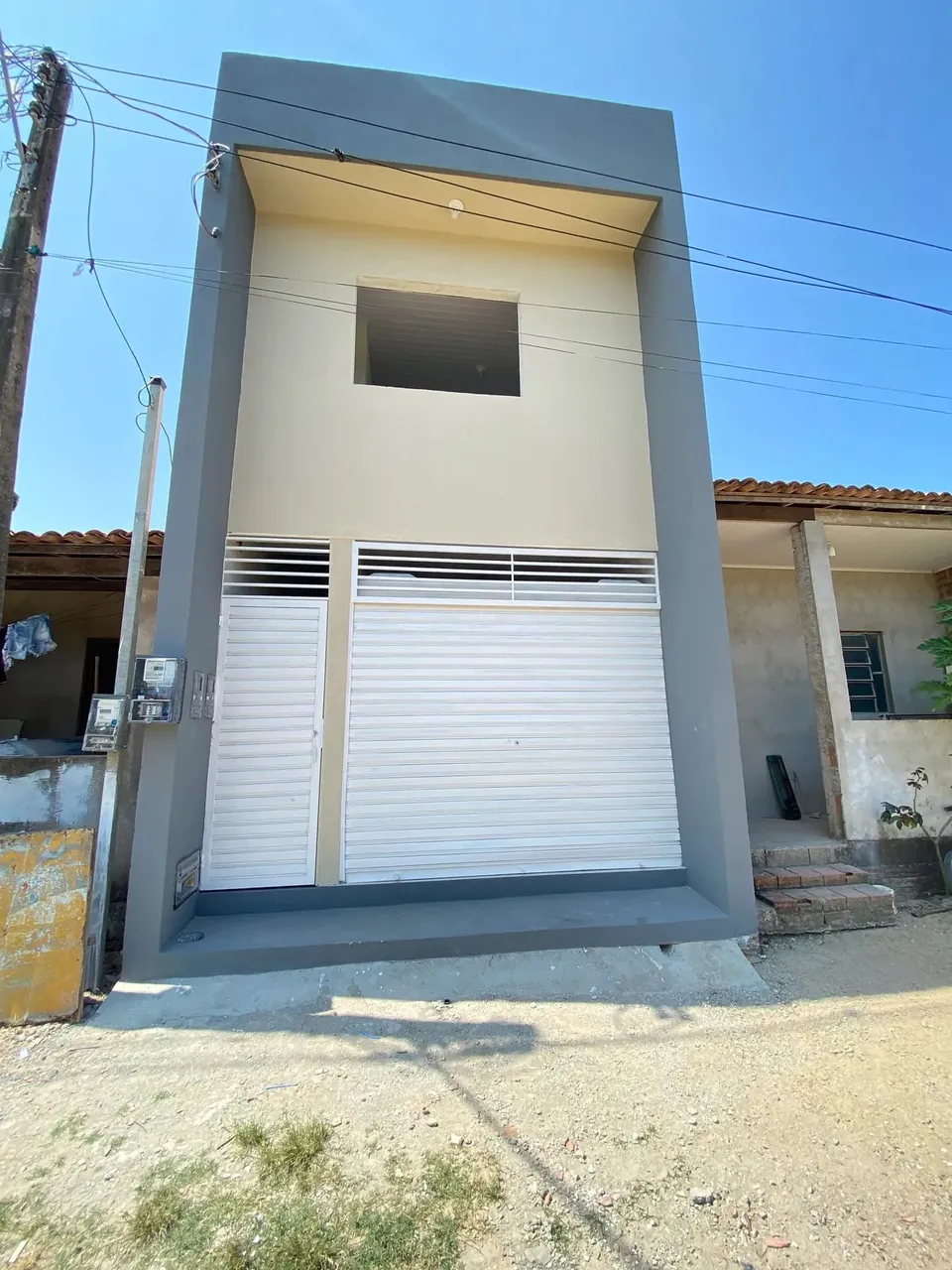 Vemdo ou alugo uma casa com 01 comercial no Bairro Mucuri- Marechal Deodoro