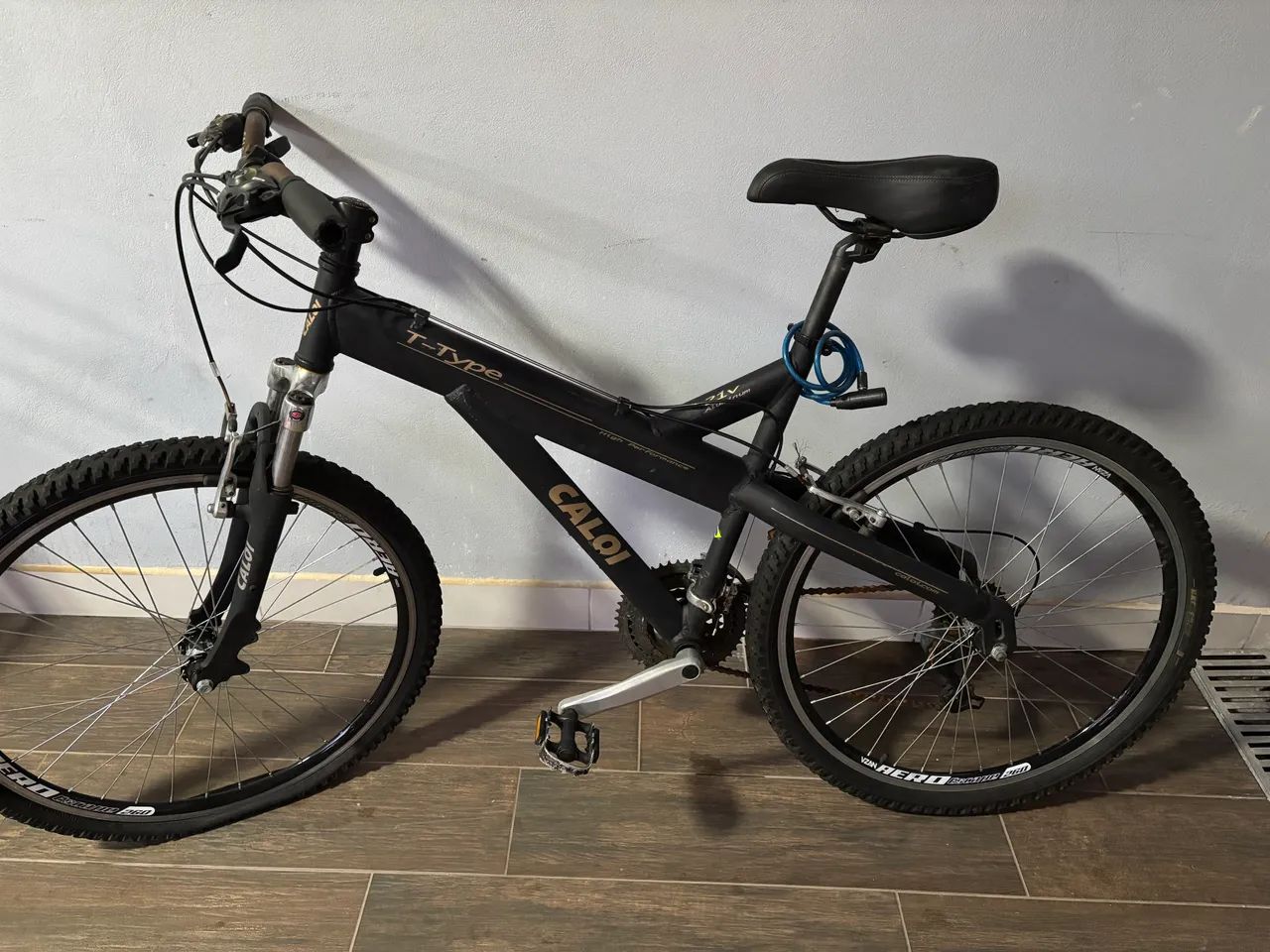 Bicicleta caloi t-type 