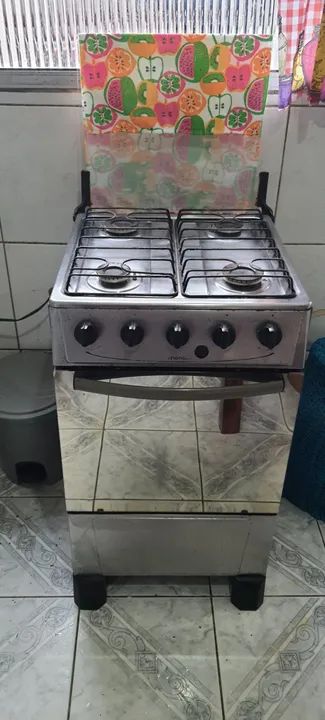 Fogão de Piso Atlas Mônaco Plus 4 Bocas Cor Inox Acendimento Automático