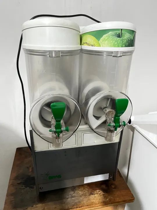 Máquina de Frozen / raspadinha - Bras Sucos
