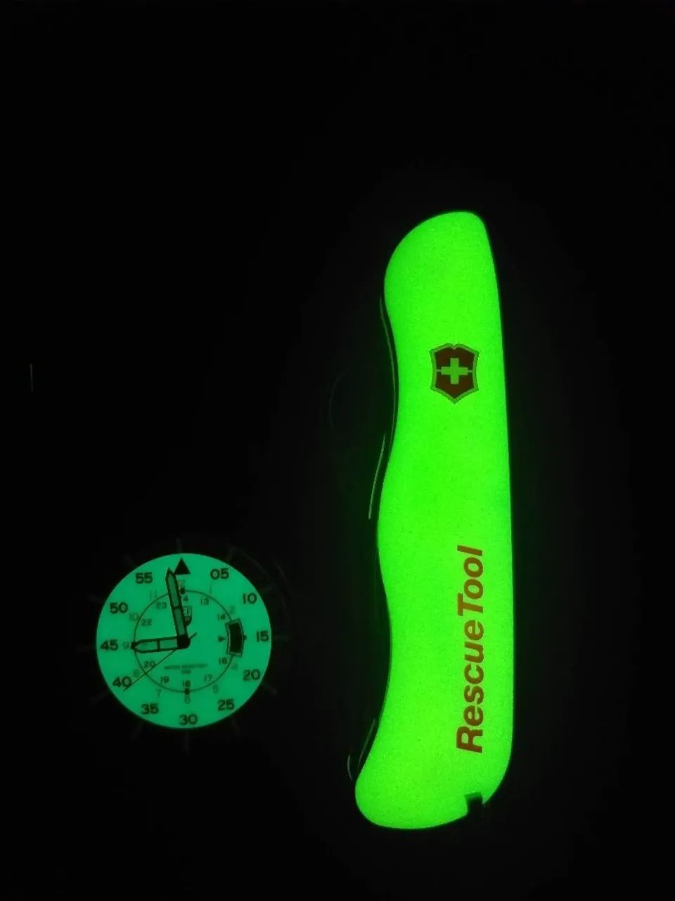 Canivete Suiço Victorinox Rescue Tool - Foto 3