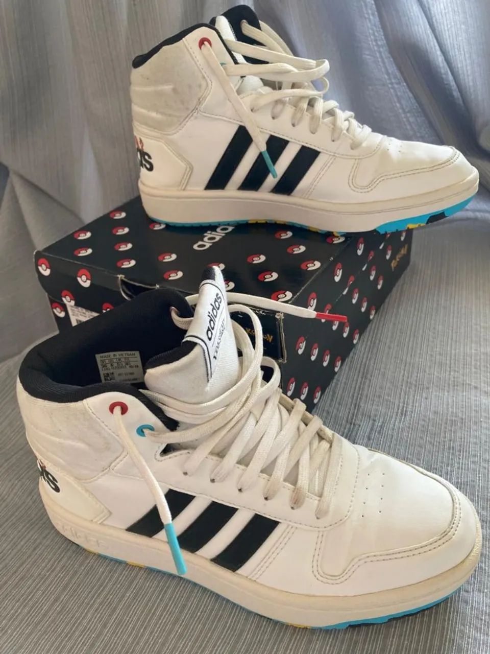 HOT Pokemon Shoes Adidas Hoops Mid Pokemon Tênis Adidas