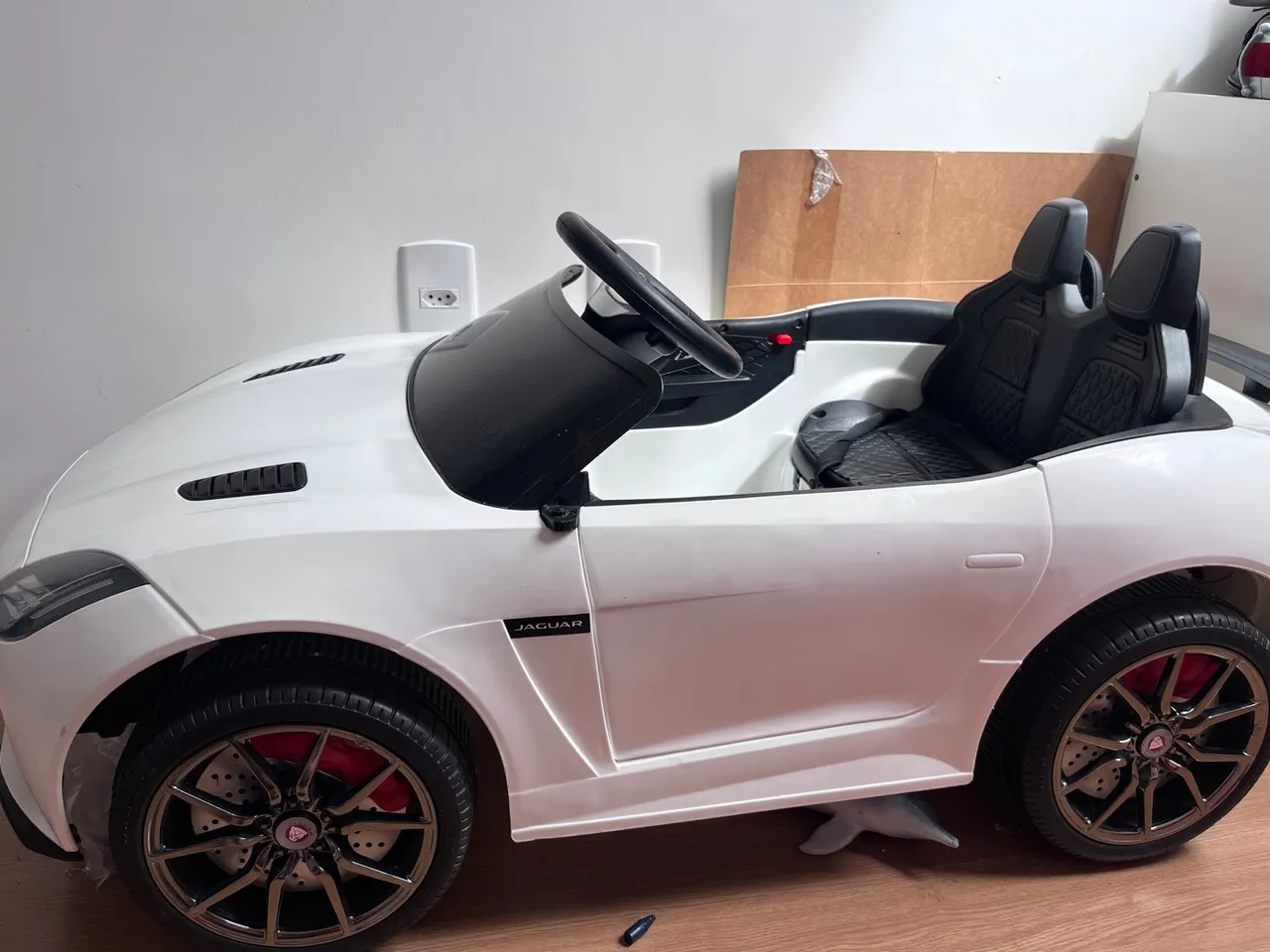 Carrinho Elétrico Infantil Jaguar F-Type