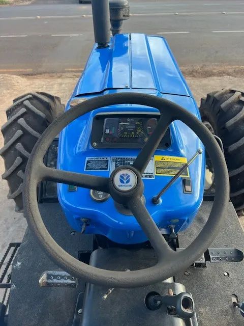 New Holland 7630 4x4 ano 2007 - Foto 4