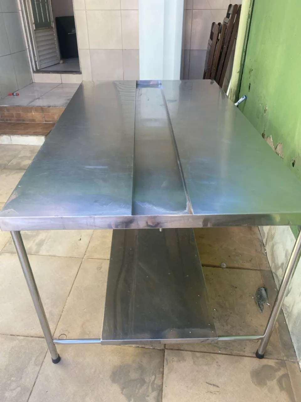 Mesa de Aço Inox para Cozinha Industrial com motor refrigerador