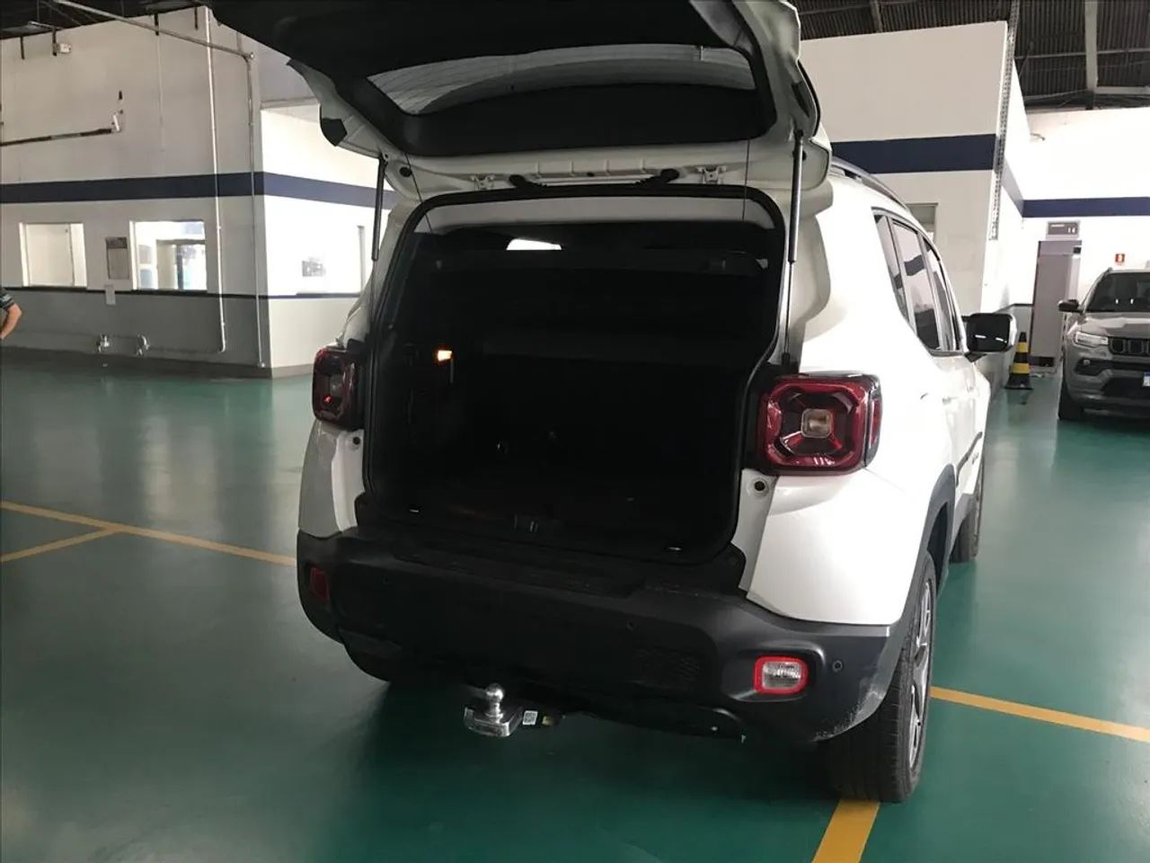 JEEP RENEGADE 2.0 16V TURBO DIESEL LONGITUDE 4P 4X4 AUTOMÁTICO - Foto 4