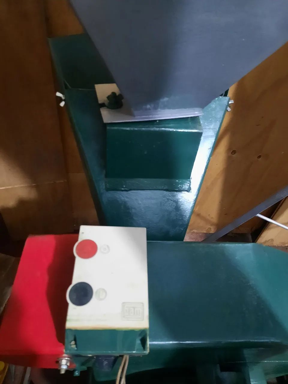 TRITURADOR DPM4 MOTOR WEG 15 CV - Foto 3