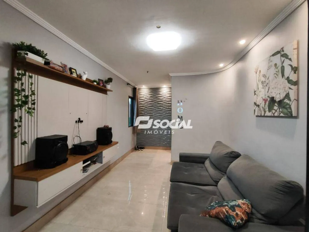 Casa à Venda 5 Quartos | 2 Suítes | Piscina | Zona Sul