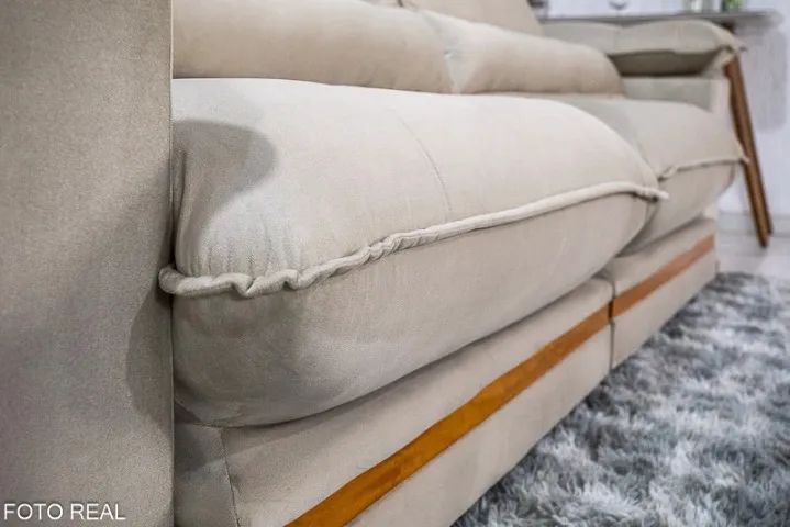 Sofá Retrátil Reclinável 2.50m Veludo Bege 818 - D33 e Molas Ensacadas - Foto 2