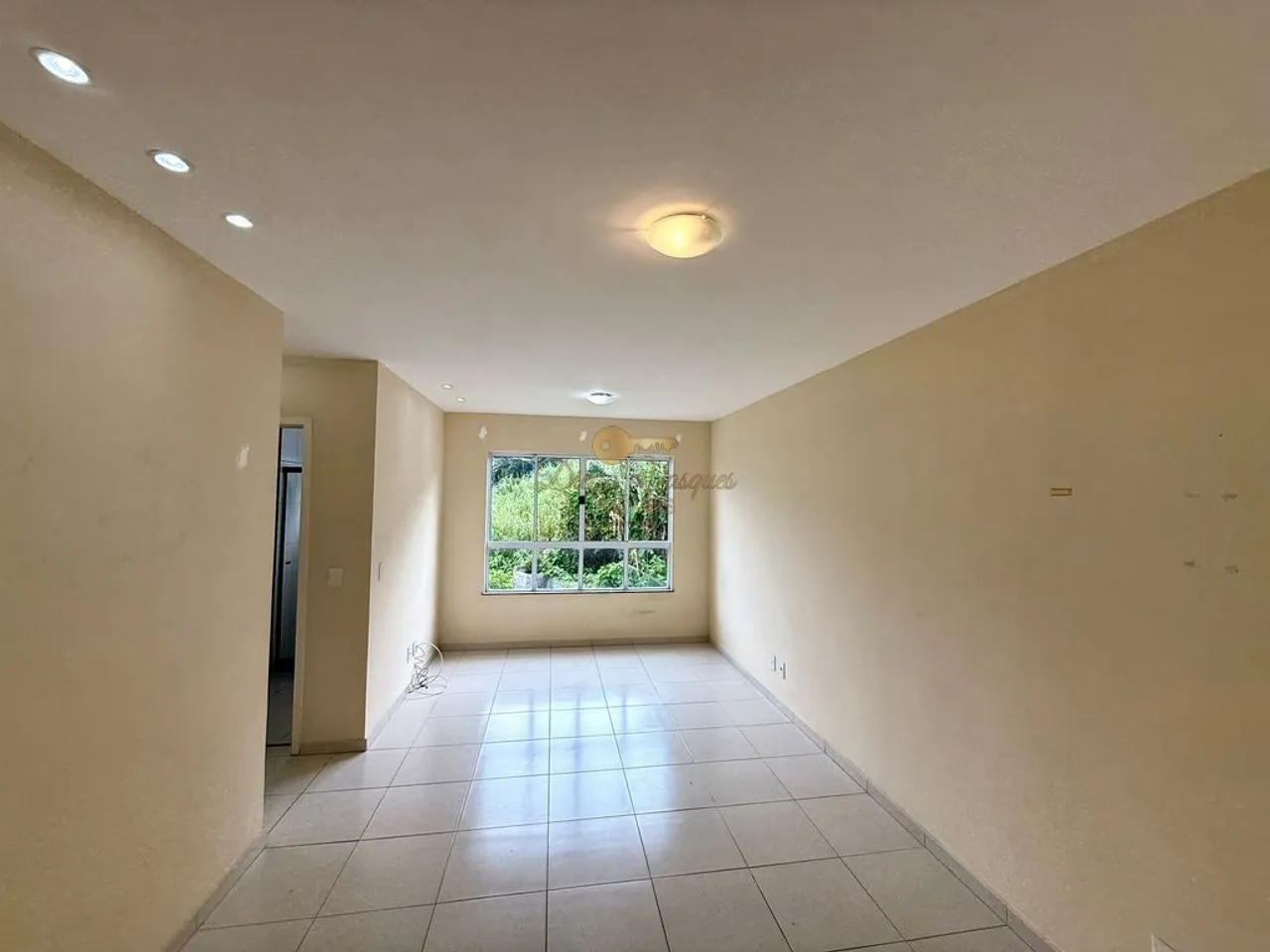 Apartamento para Locação, Araras, 2 dormitórios, 1 banheiro, 1 vaga