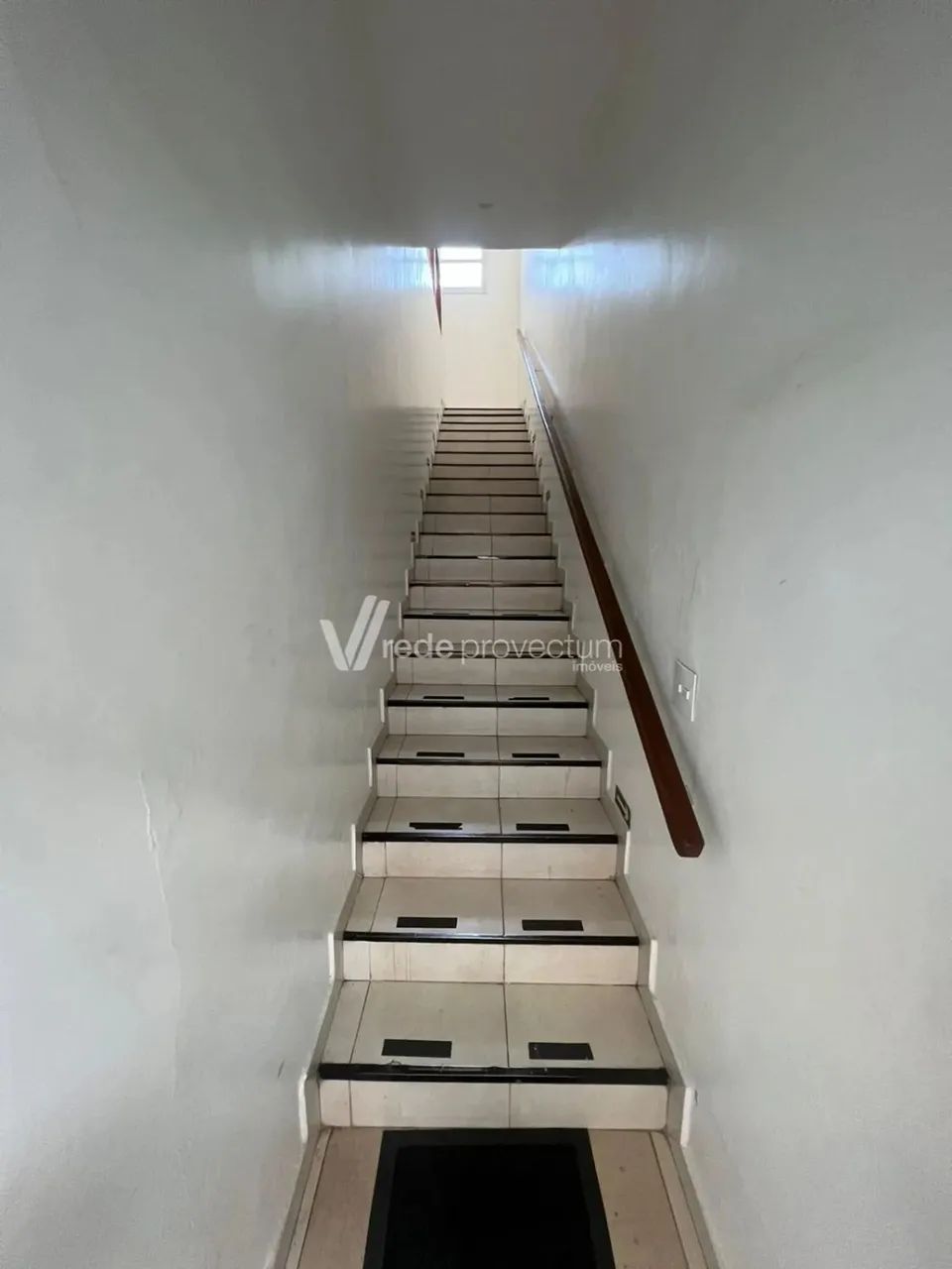 Sala para locação no Centro de Valinhos com 120 m² - Foto 3