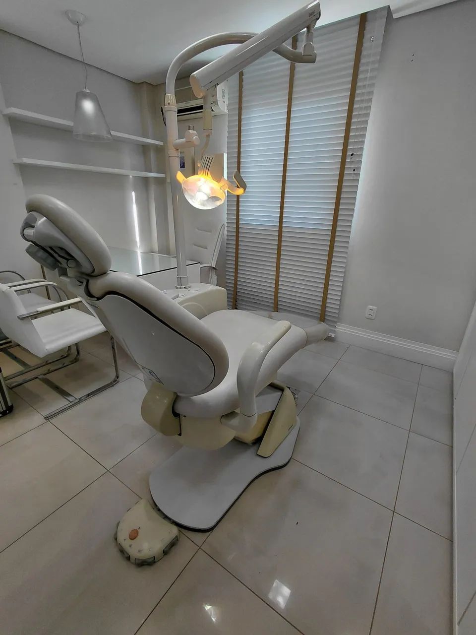 Cadeira Gnatus médica e estética  - Foto 2