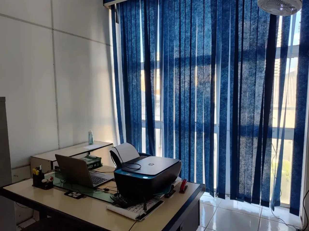 Sala comercial para venda e locação Edifício Caravelas Bauru-SP