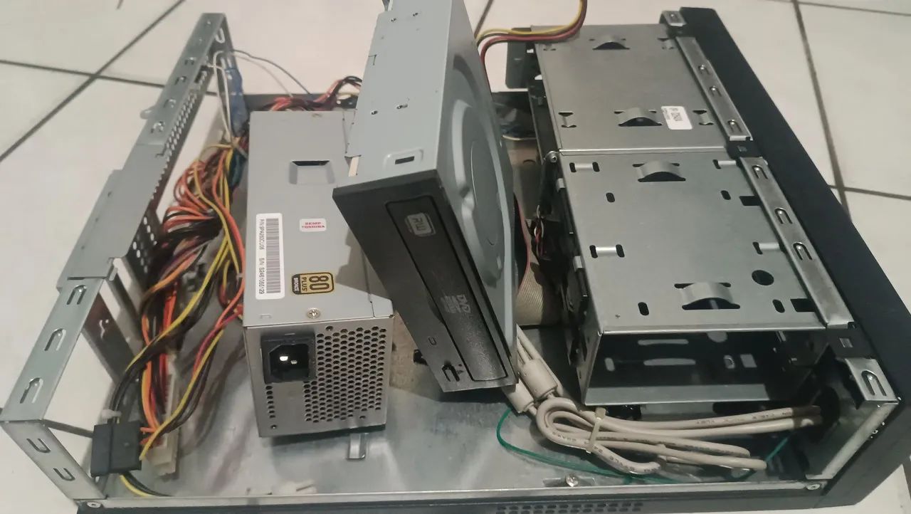 Peças eletrônicas 