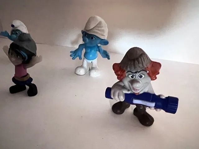 Lote com bonequinhos Smurfs - Foto 3