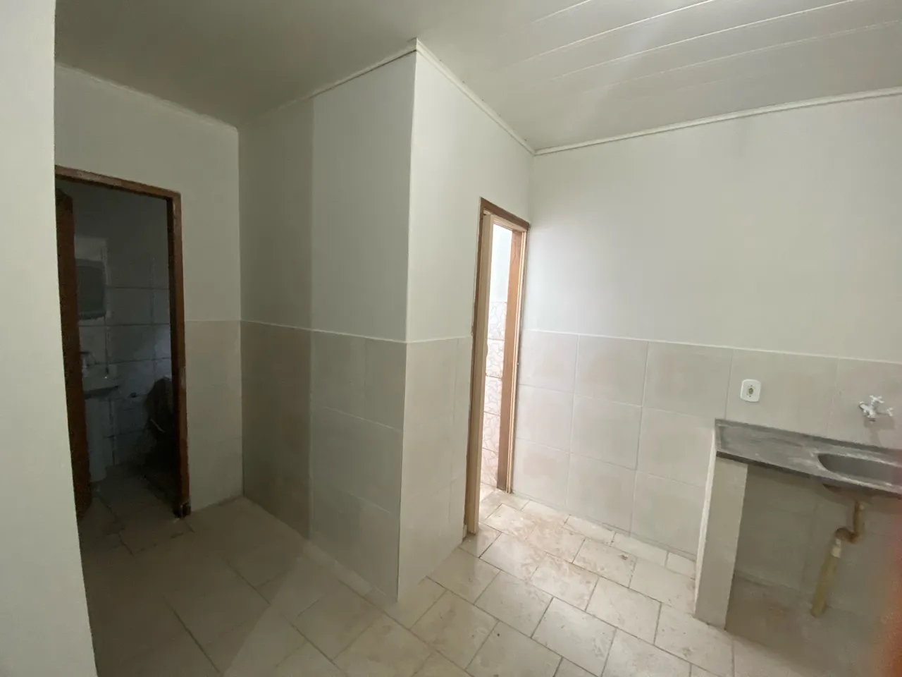 Alugo apartamento na Rio de Janeiro próximo à faculdade São Lucas