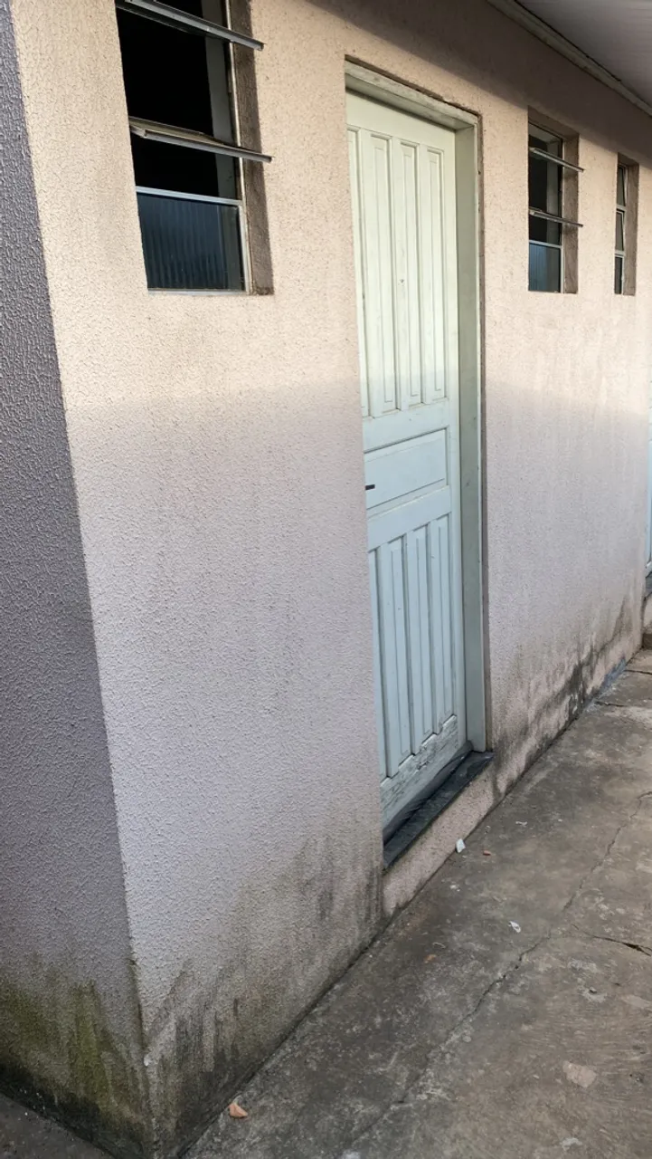 Alugo kitnet e casa no São Lourenço
