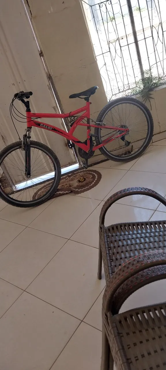 Bike Caloi Aro 26 - Vermelha