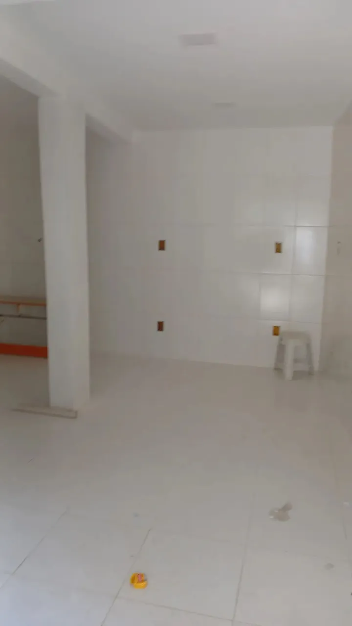 Alugo Ponto Comercial no largo Saramandaia Térreo