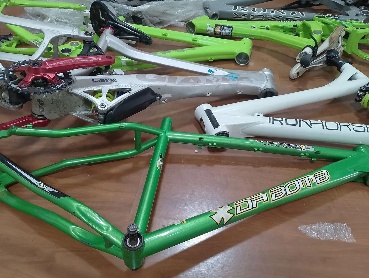 Quadro kona down Hill  - Foto 4